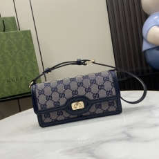 Gucci Satchel Bags